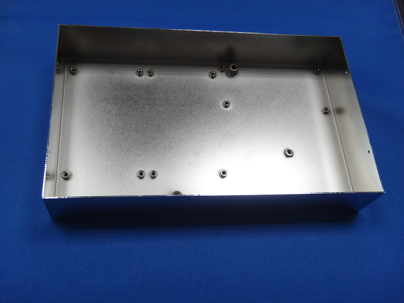 Sheet Metal Fabrication Forming , Plastic Parts Insert Molding